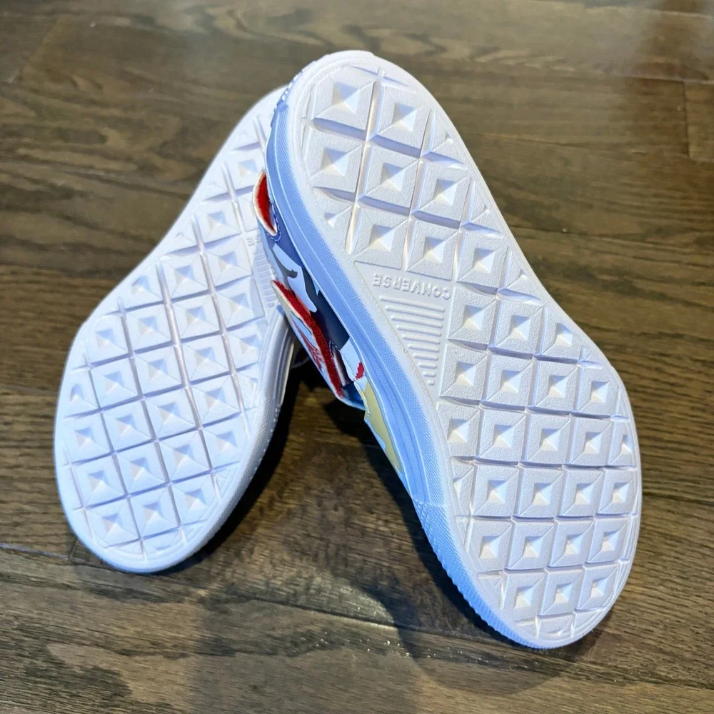 Converse All Star Superplay Shark Print Sandals Kids Size 1 White‎ Red Blue